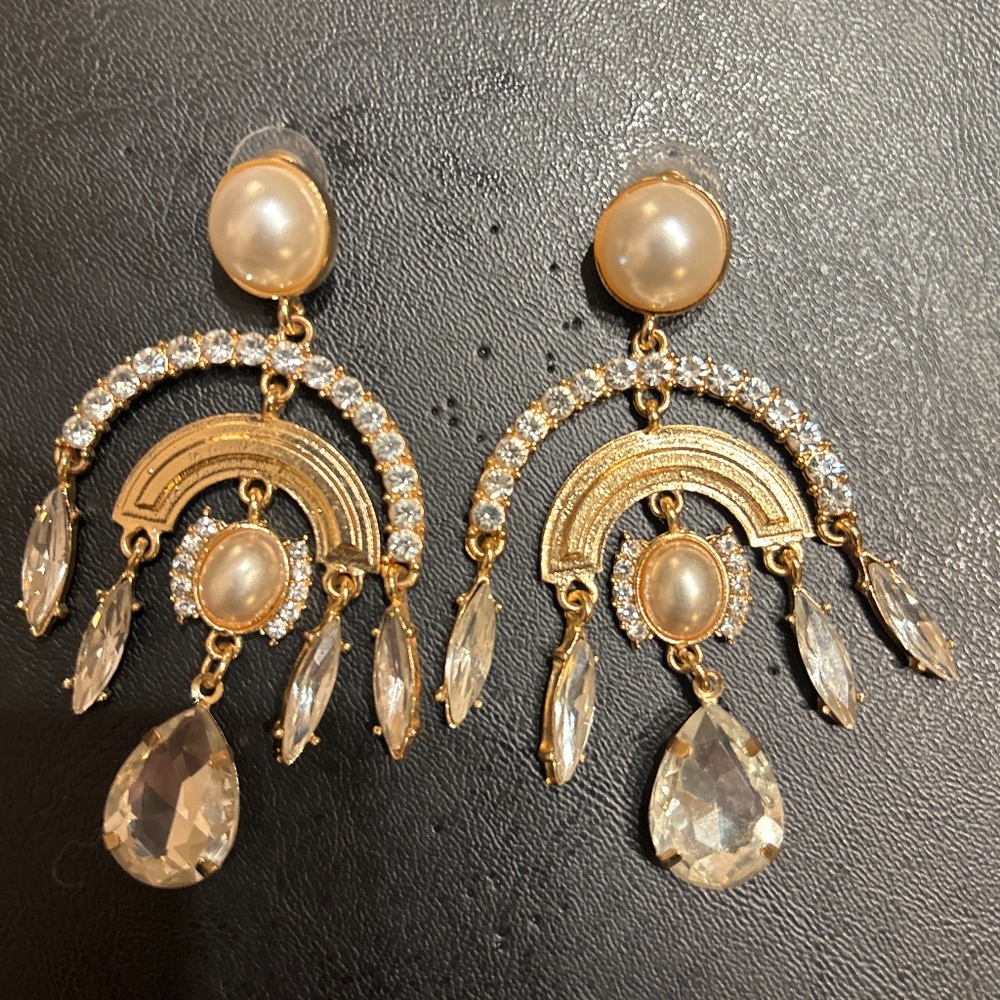 Earrings - Picture 3 of 3